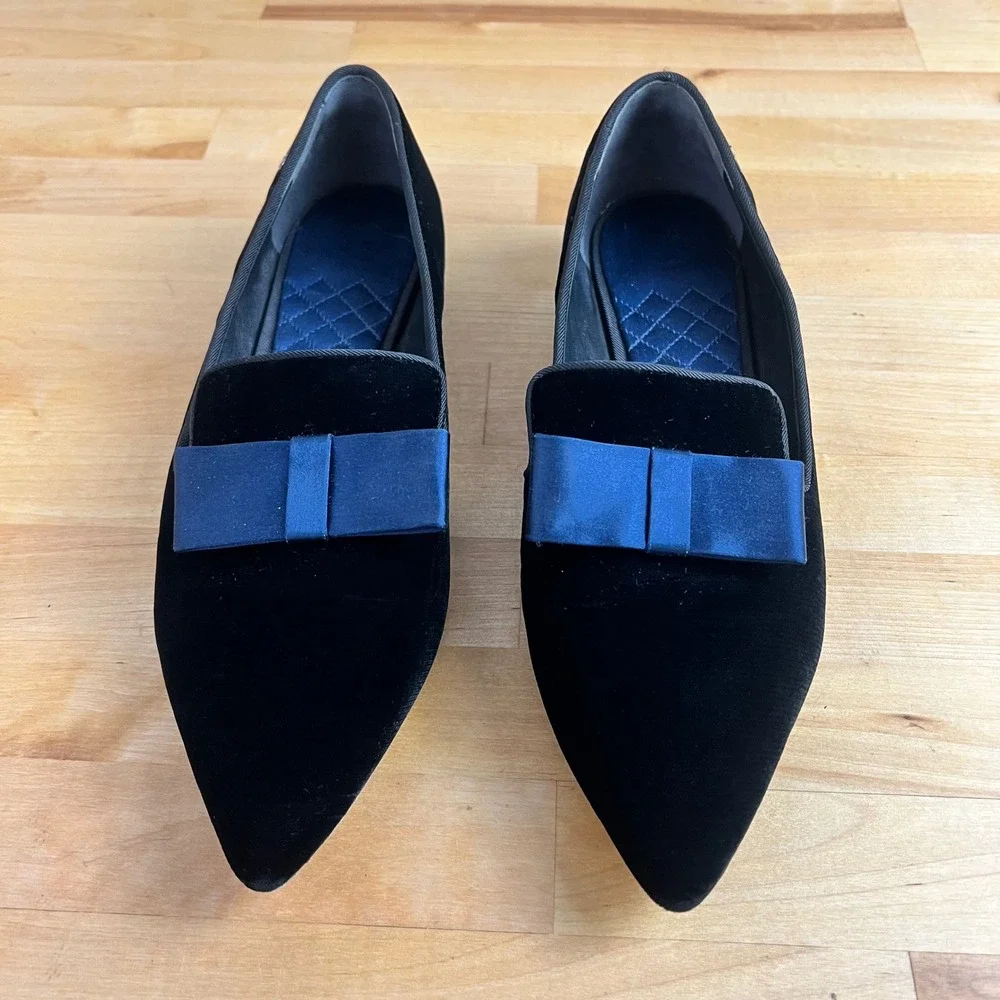 Tory Burch Loafers Gigi Navy Blue Velvet Bow Pointed Toe Slip On Flats Shoes 7.5